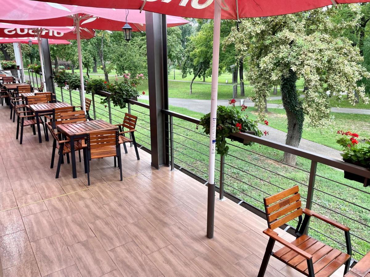 Nh Timisoara Hotell Eksteriør bilde