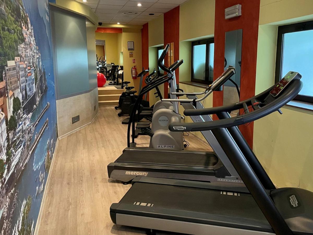Nh Timisoara Hotell Eksteriør bilde