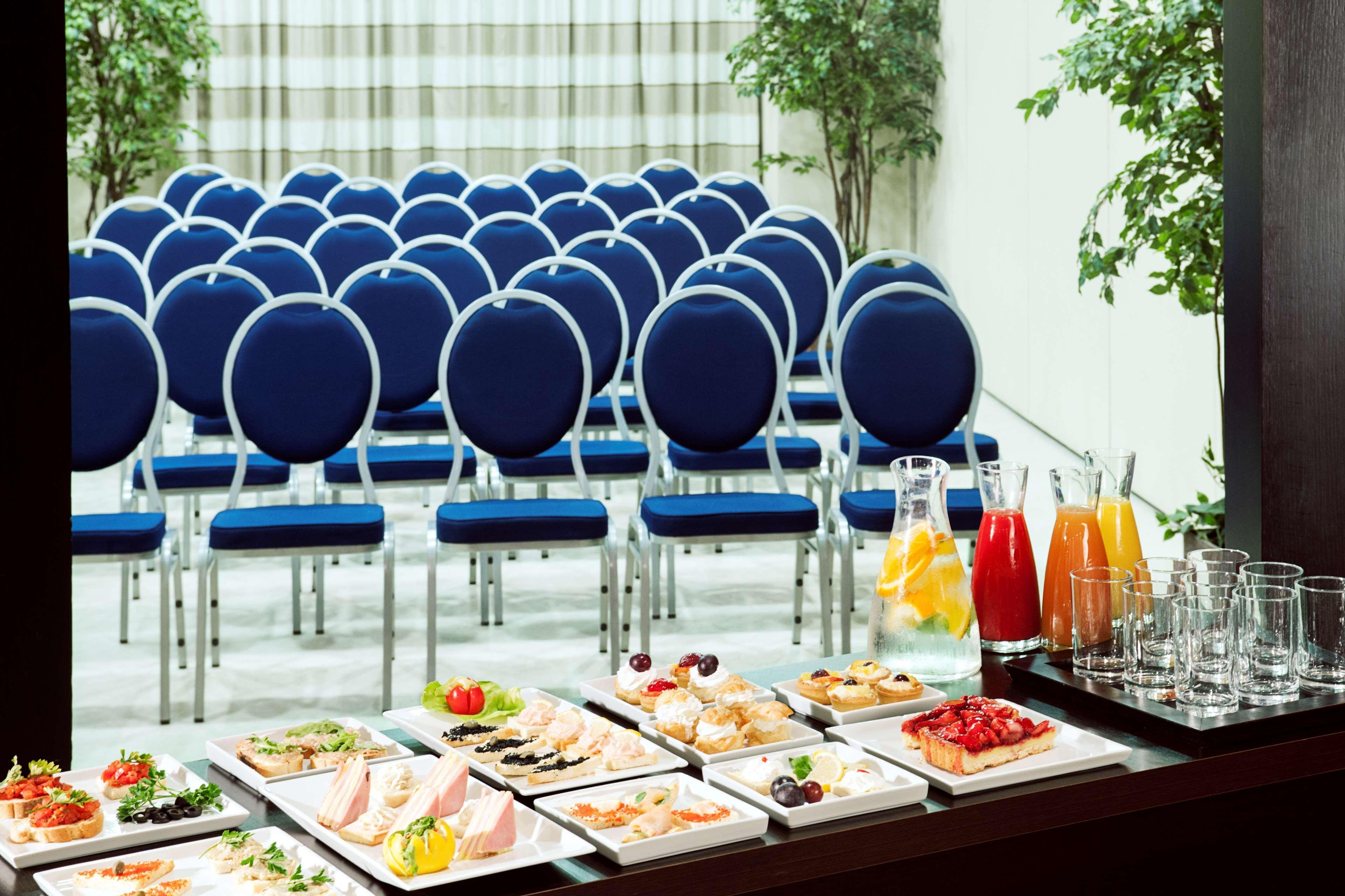 Nh Timisoara Hotell Eksteriør bilde