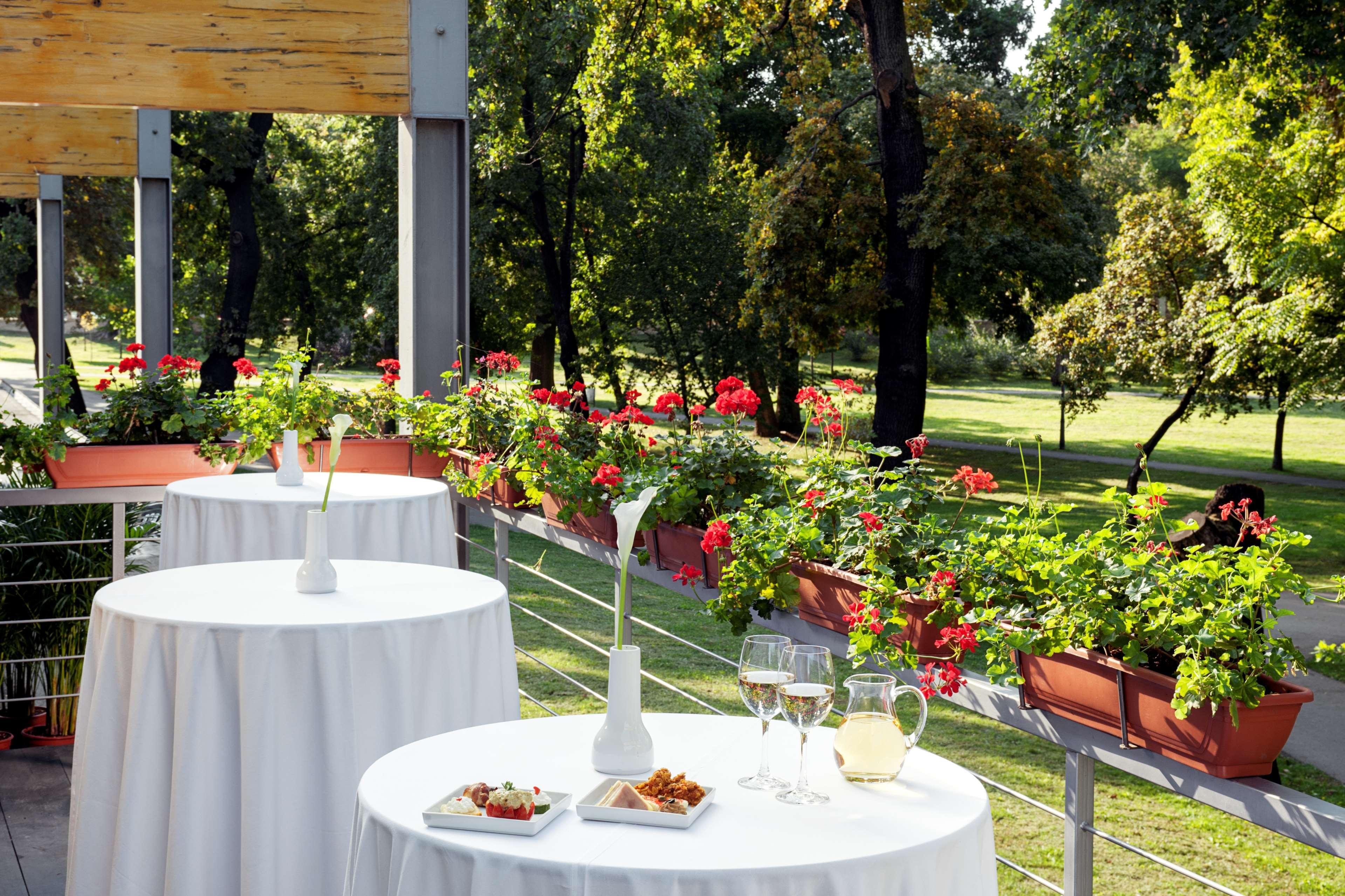 Nh Timisoara Hotell Eksteriør bilde