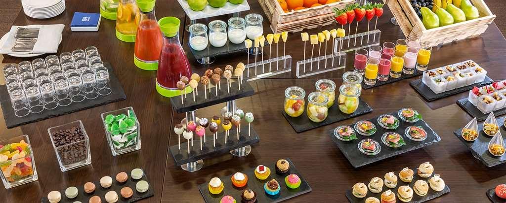 Nh Timisoara Hotell Restaurant bilde