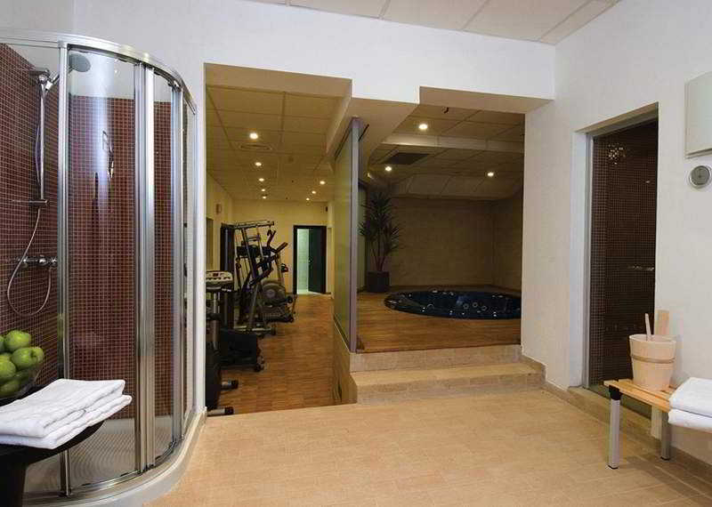Nh Timisoara Hotell Eksteriør bilde